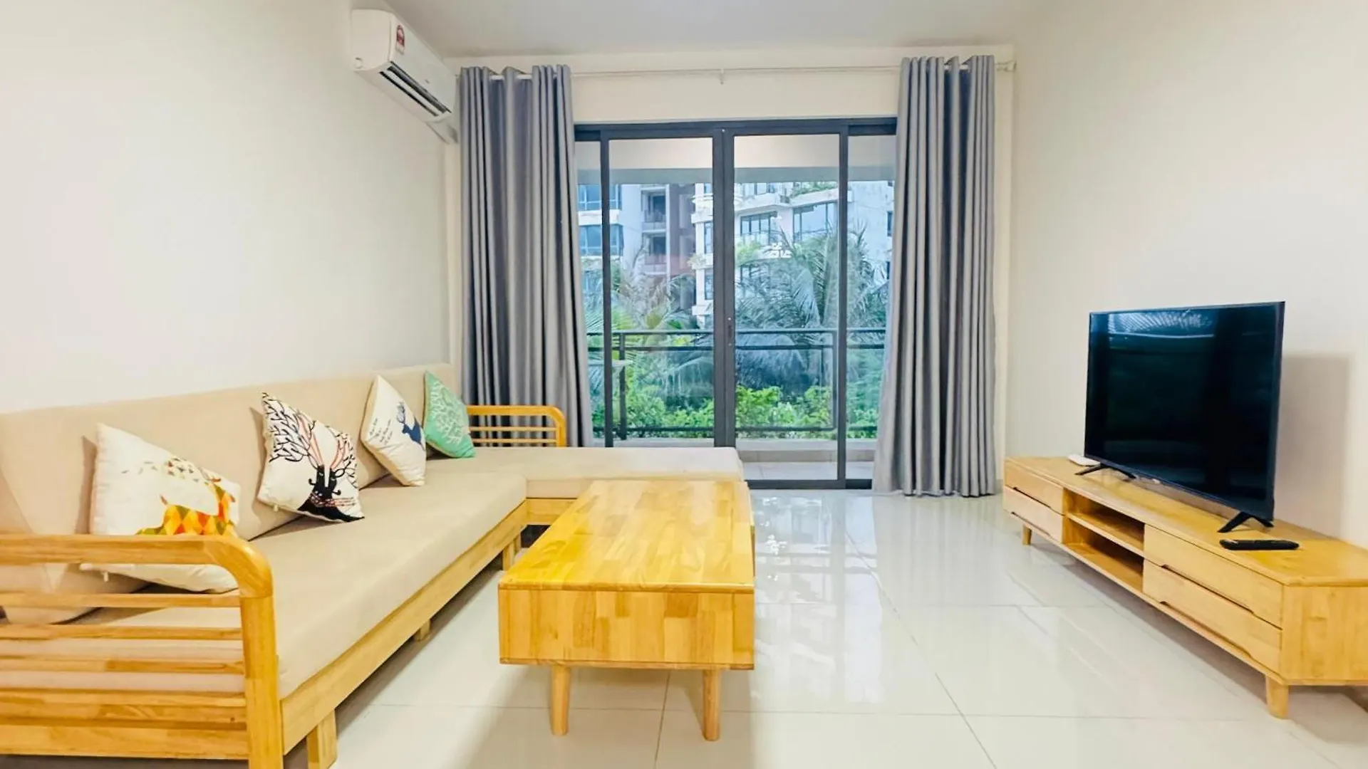 3Bedroom Forest City Homestay contacts